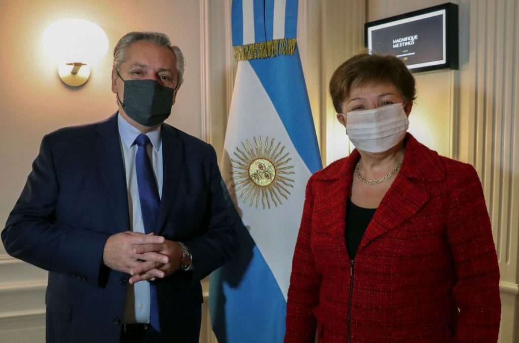 Argentina: Diferencias internas en el gobierno argentino mantienen alejado un acuerdo con el FMI |  Internacional