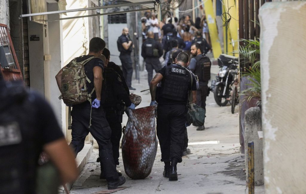 Brasil: 25 muertos en un operativo policial en una favela de Río de Janeiro |  Internacional
