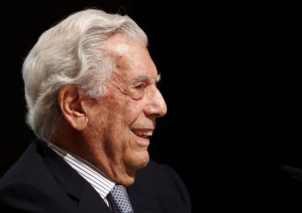 Elecciones en Perú: Mario Vargas Llosa reitera su apoyo a Fujimori: “No elegiremos a unas personas, elegiremos un sistema” |  Internacional