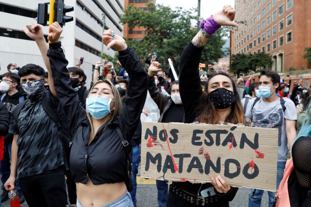 ONG Temblores: "Si los manifestantes son así, qué lindo que les pongan gases": cómo la policía acosa a las mujeres que protestan en Colombia |  Internacional