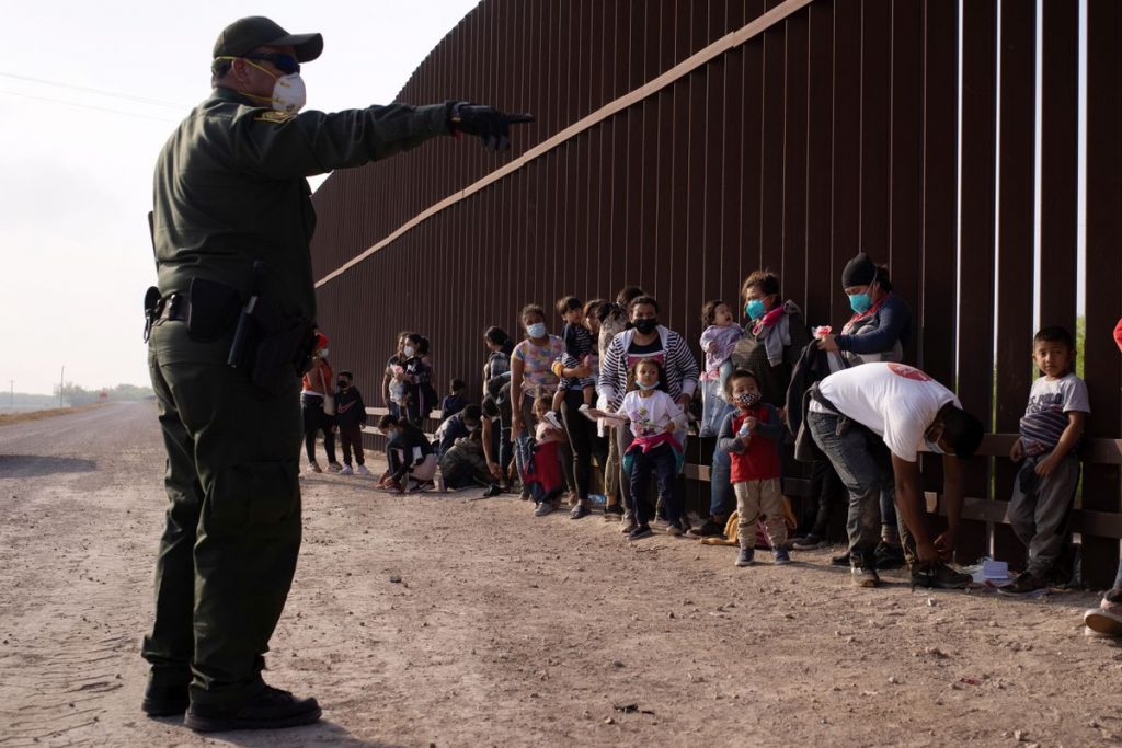 Cruzar la frontera de México a Estados Unidos significa arriesgar la vida.  Notas para poner fin a los abusos contra los migrantes |  Ideas
