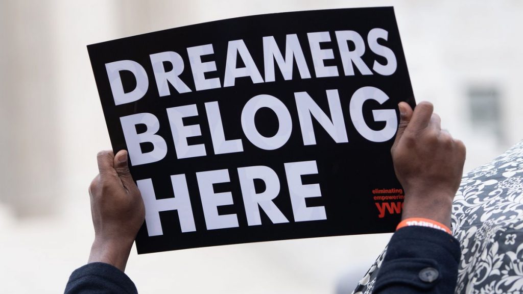 Inmigrantes: la Cámara de los Estados Unidos allana el camino para la regularización de los 'soñadores' |  Internacional