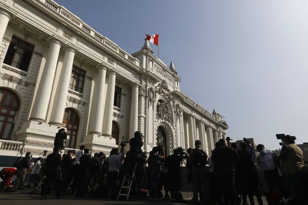 Jacqueline Fowks: La Asociación de Prensa Extranjera de Perú condena el hostigamiento a corresponsales |  Internacional
