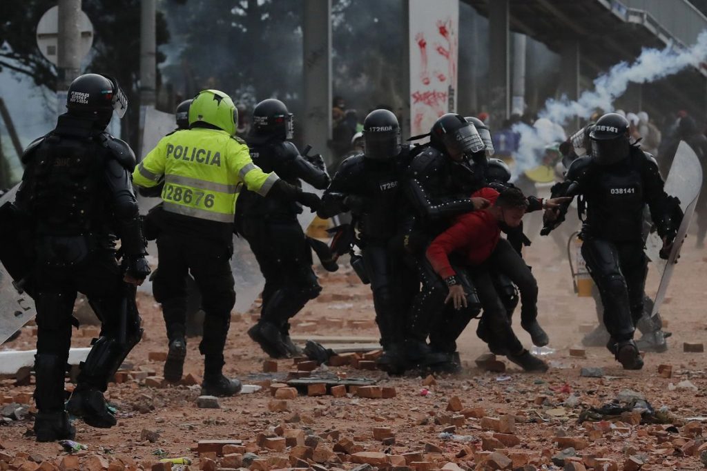Protestas en Colombia: la vergüenza de la democracia colombiana |  Opinión