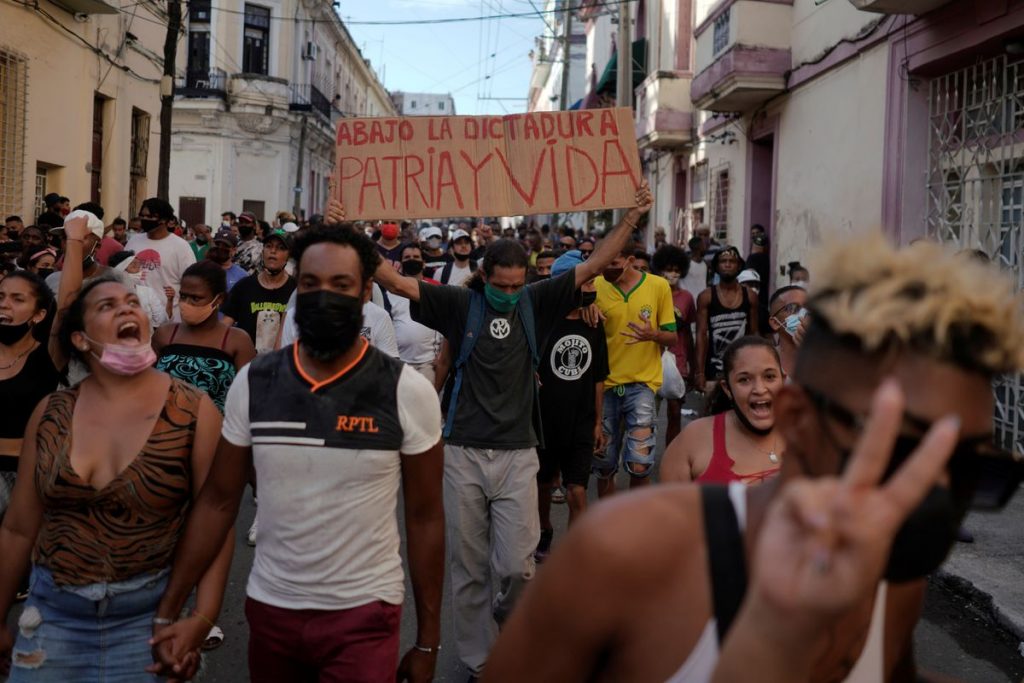 Gobierno cubano se moviliza para detener la mayor protesta desde la década de 1990 |  Internacional
