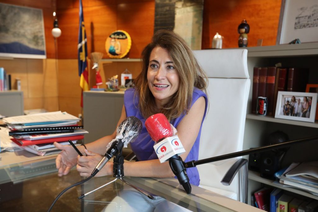 Raquel Sánchez: una alcaldesa cinturón roja de Barcelona con su perfil |  España