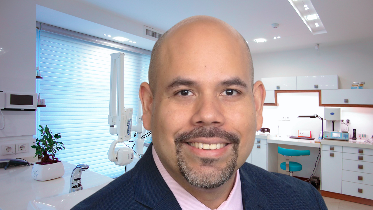 Roynny Sánchez desarrolla Innovadora Técnica de Cirugía Laparoscópica