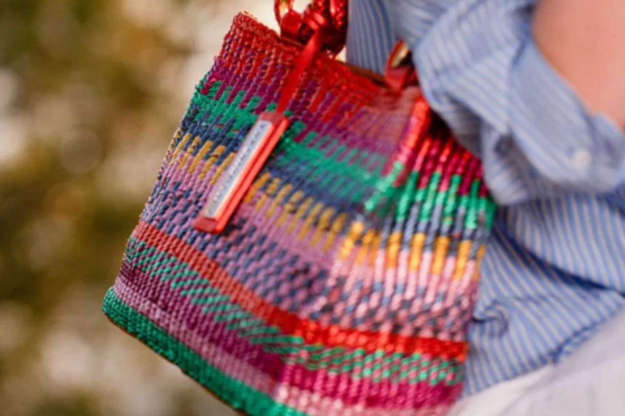 Complementa tu estilo veraniego con los bolsos de Pons Quintana