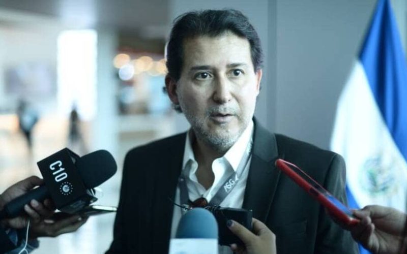 Cómo Iván Navarro lidera la consolidación del talento y del hub aeronáutico en Centroamérica